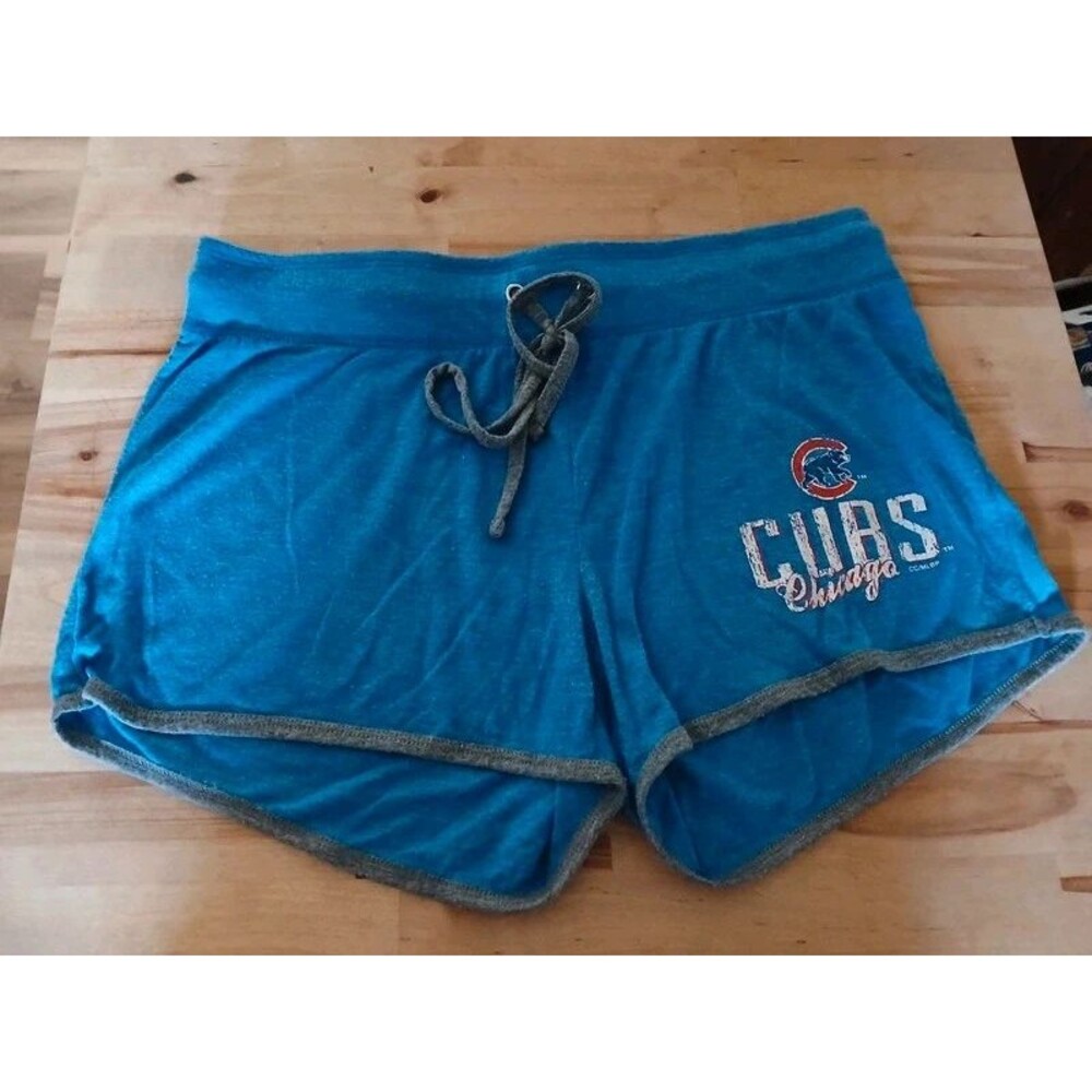 Cubbies shorts - Picture 1 of 4